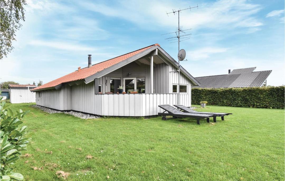 Photo of Buildings in Vejlby Fed