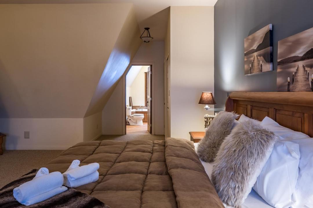 Photo of Bedroom in Mont-Tremblant