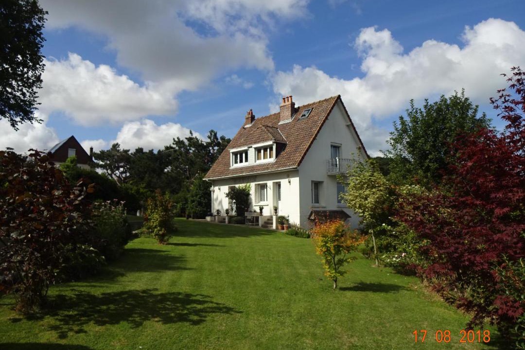 Photo of Others in Saint-Martin-en-Campagne