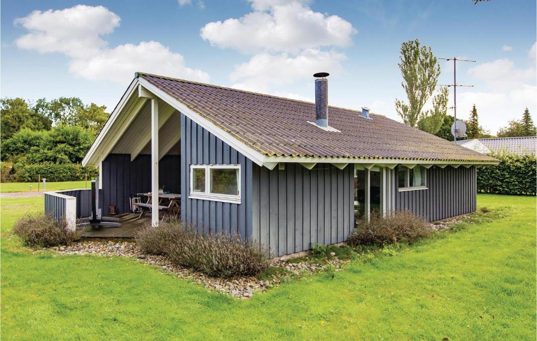 Photo of Buildings in Reersø