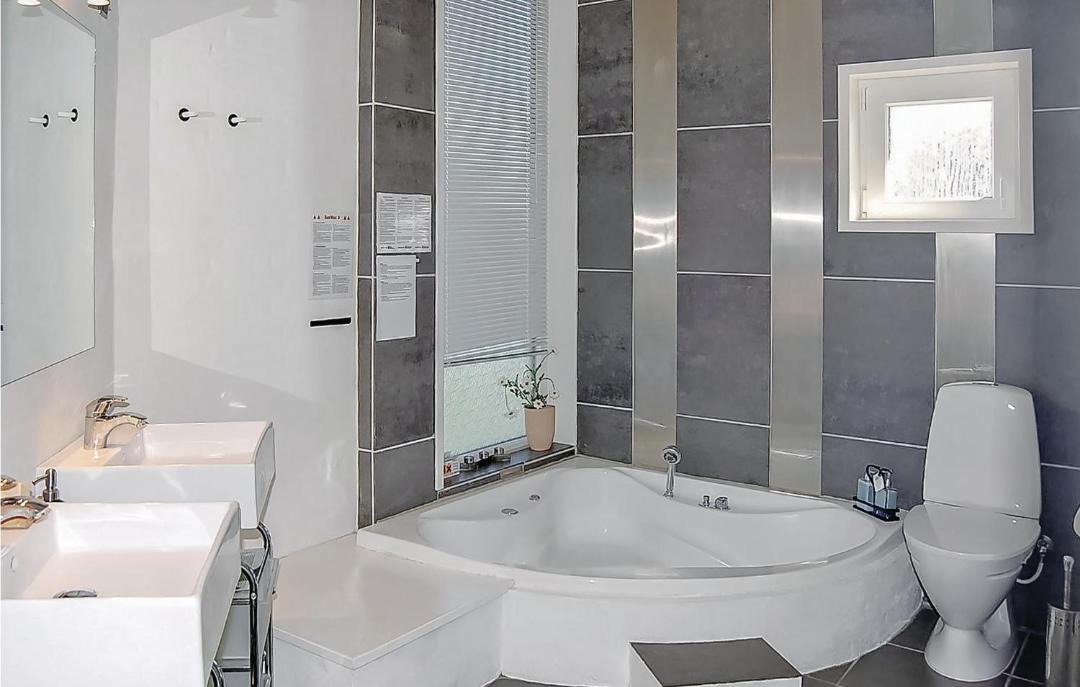 Photo of Bathroom in Grønninghoved Strand