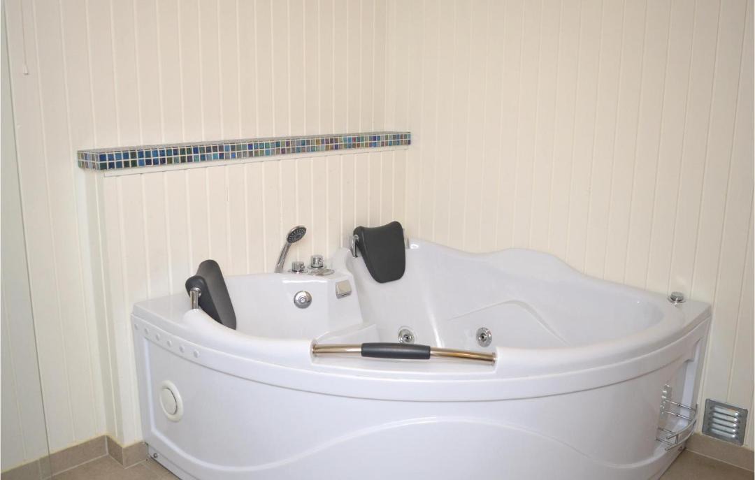 Photo of Bathroom in Bolilmark