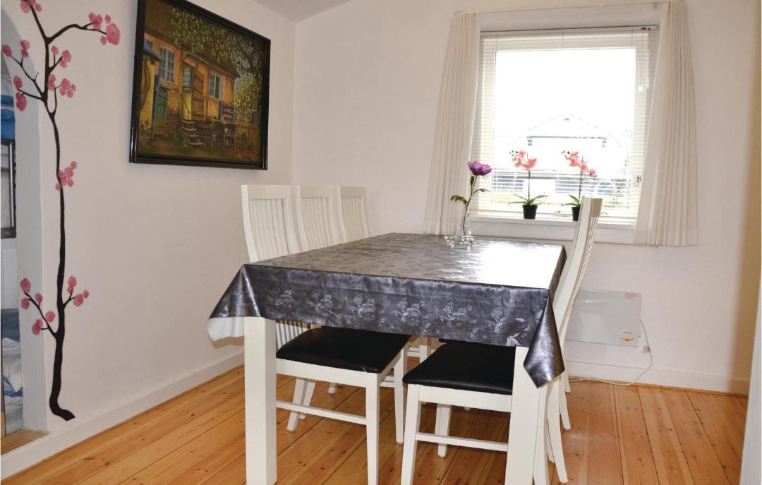 Photo of Others in Solrod Strand