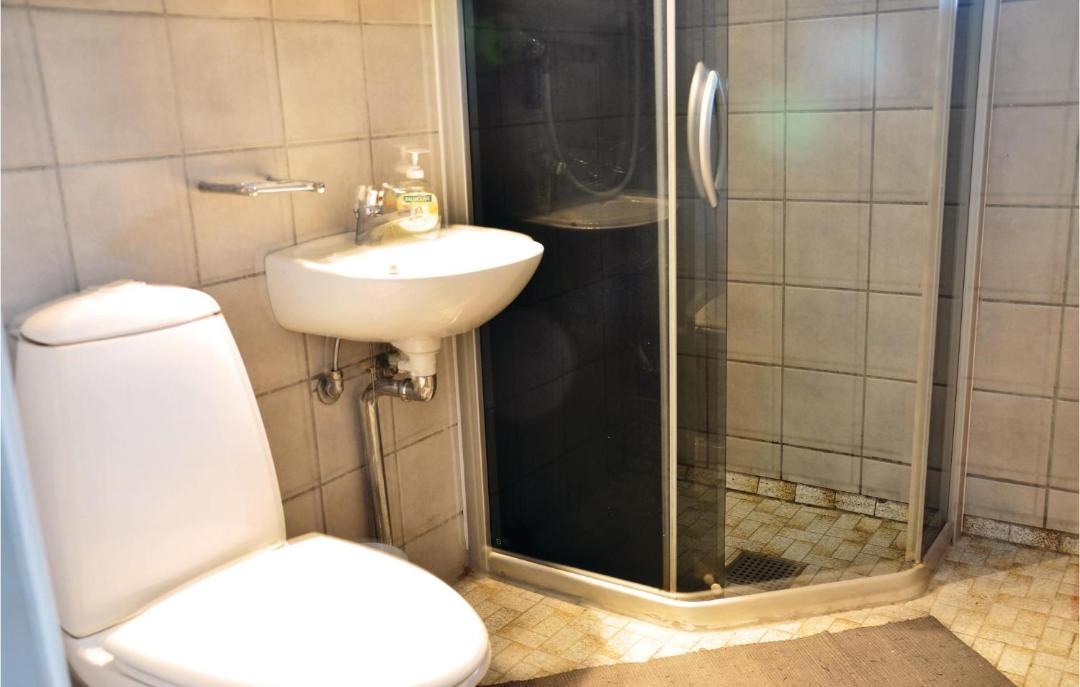 Photo of Bathroom in Helnæs By