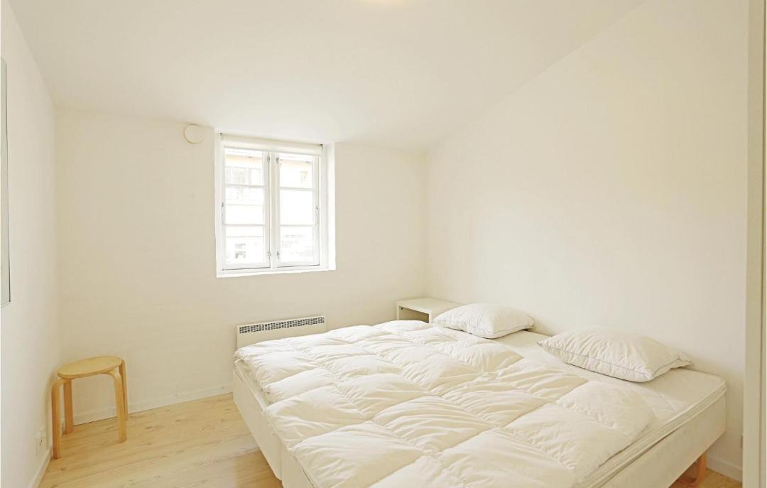 Photo of Bedroom in Listed