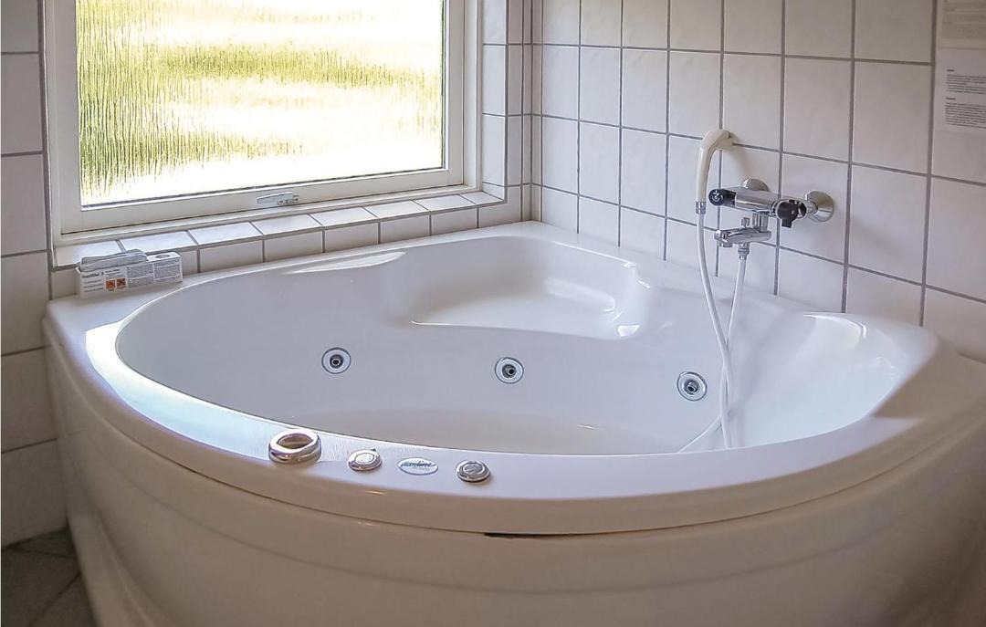 Photo of Bathroom in Hejlsminde Strand