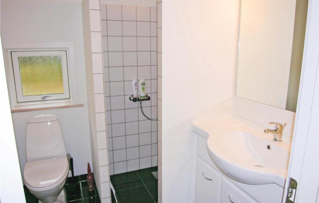 Photo of Bathroom in Aalbaek