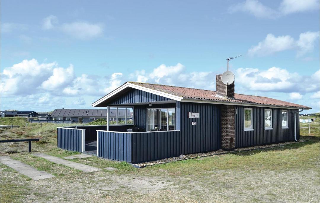 Photo of Buildings in Bjerregard Strand
