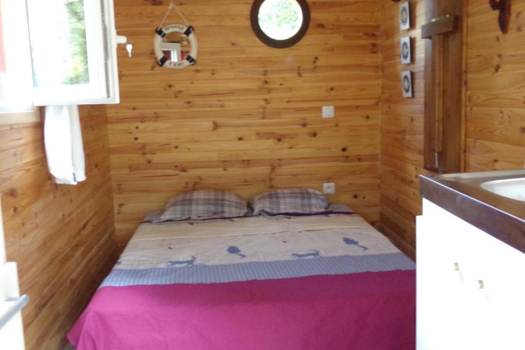 Photo of Bedroom in Bains-sur-Oust