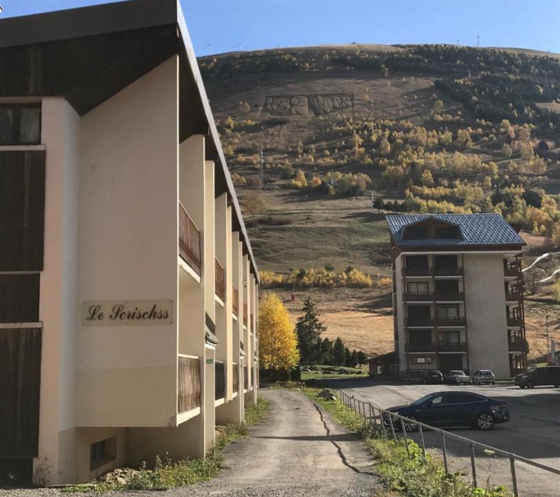 Photo of Buildings in Mont-de-Lans