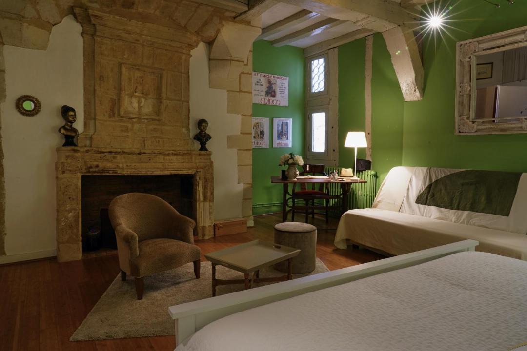 Photo of Livingroom in Chinon