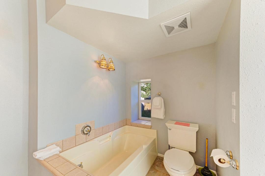 Photo of Bathroom in Seal Rock