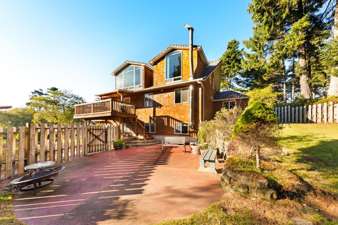 Photo of Buildings in Seal Rock