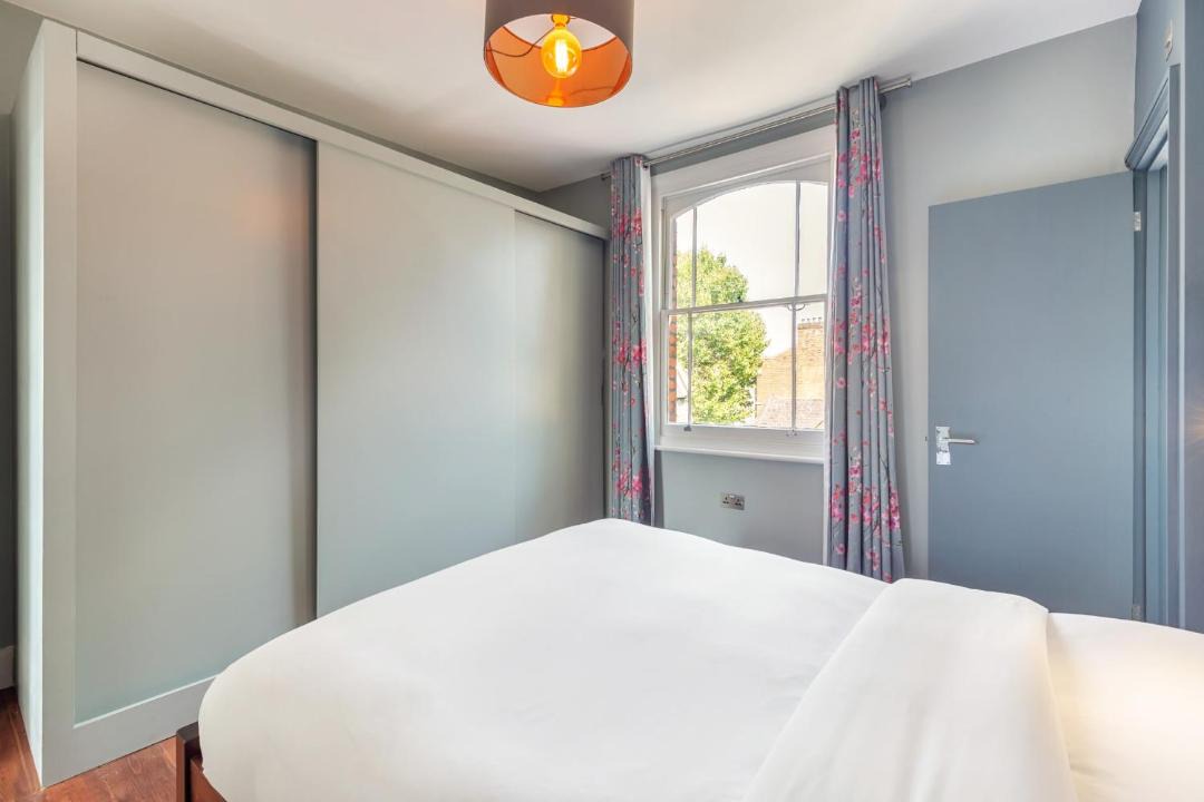 Photo of Bedroom in Walworth