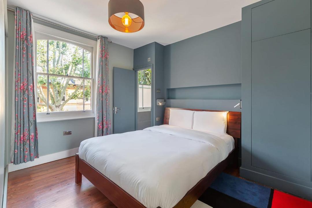 Photo of Bedroom in Walworth