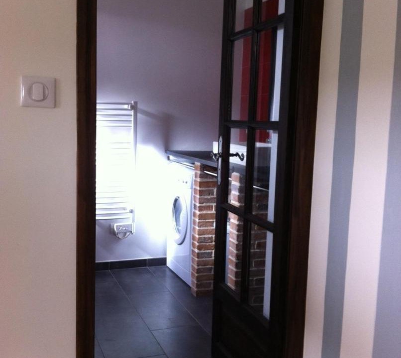 Photo of Others in Lire