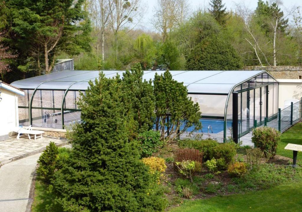 Photo of Others in Airan