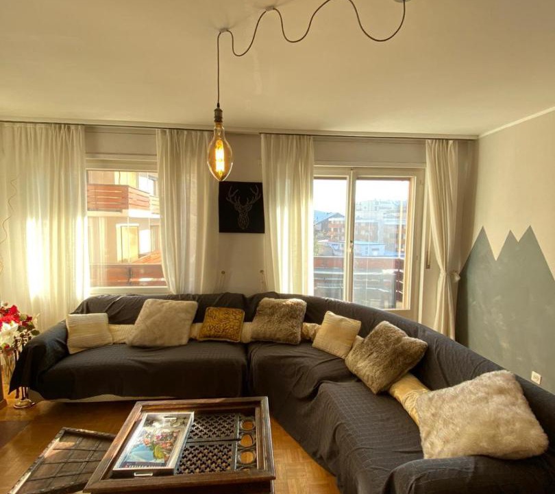 Photo of Livingroom in Noes