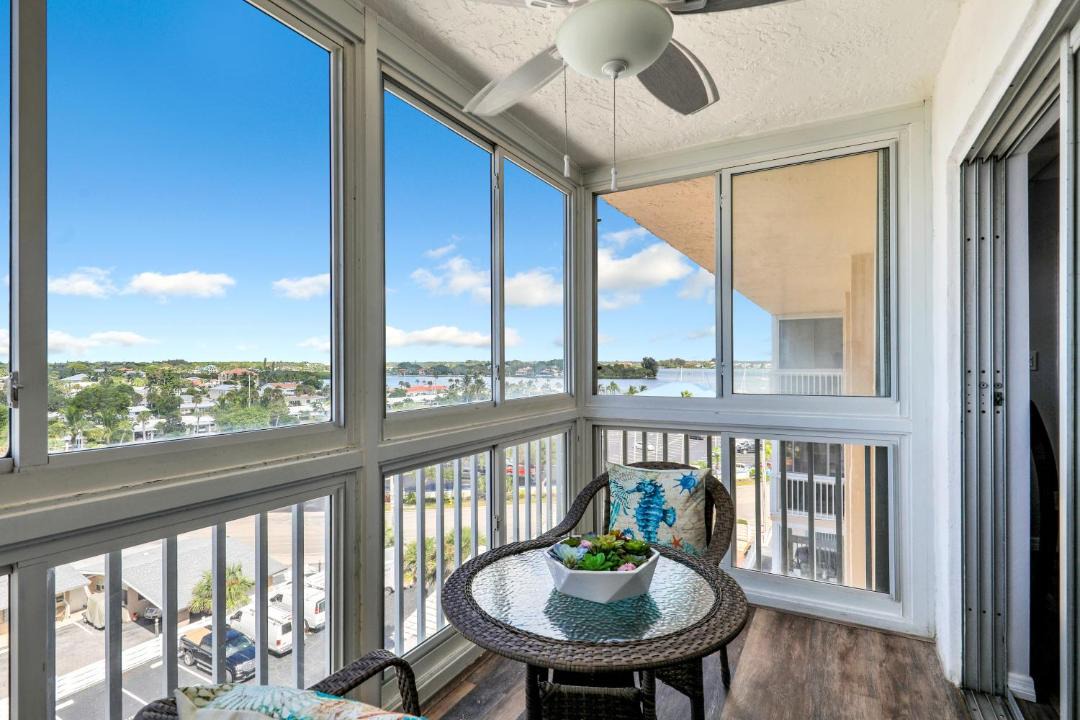 Photo of Patio Balcony in Venice