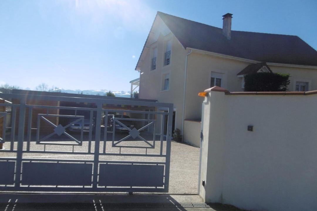 Photo of Buildings in Gan