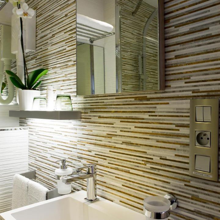 Photo of Bathroom in Les Arceaux