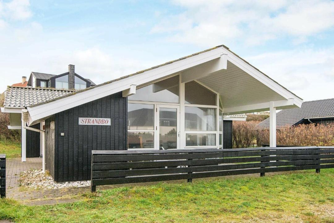 Photo of Buildings in Henne Strand