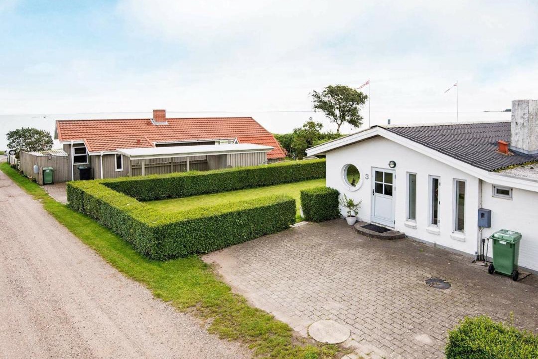Photo of Buildings in Beder Malling