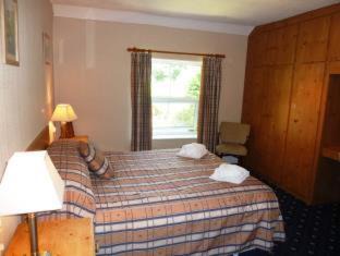 Photo of Others in Alsop en le Dale