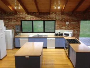 Photo of Kitchen in Waratah North