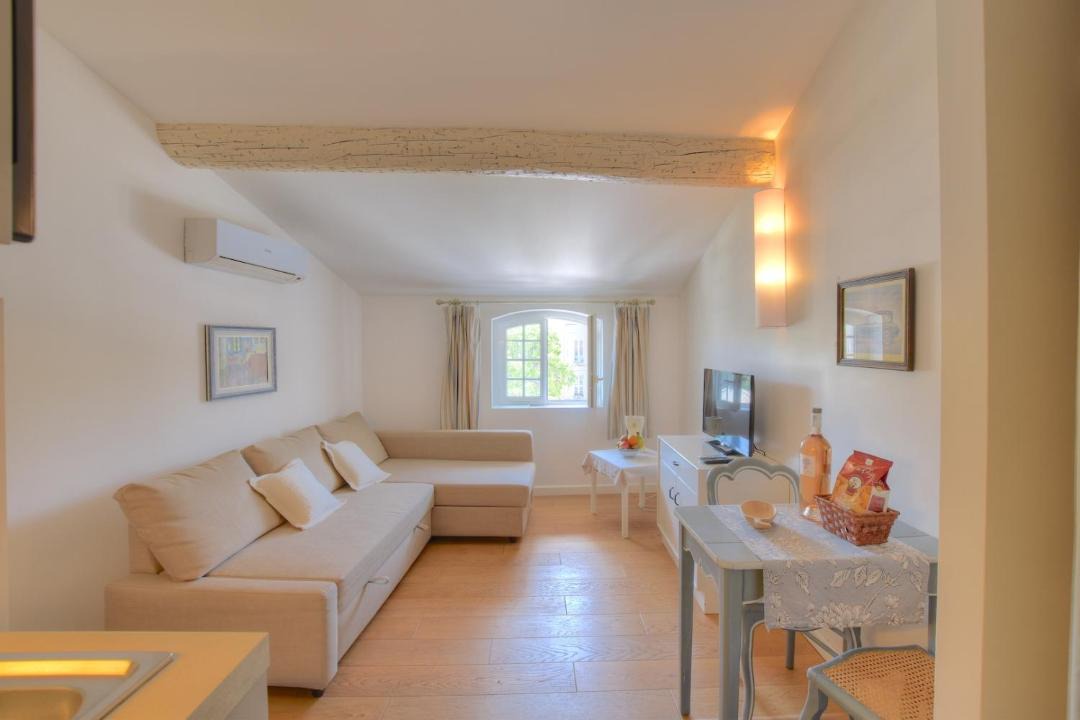 Photo of Livingroom in Antibes Old Town