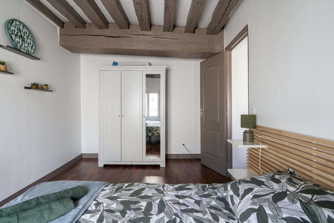 Photo of Others in Etampes