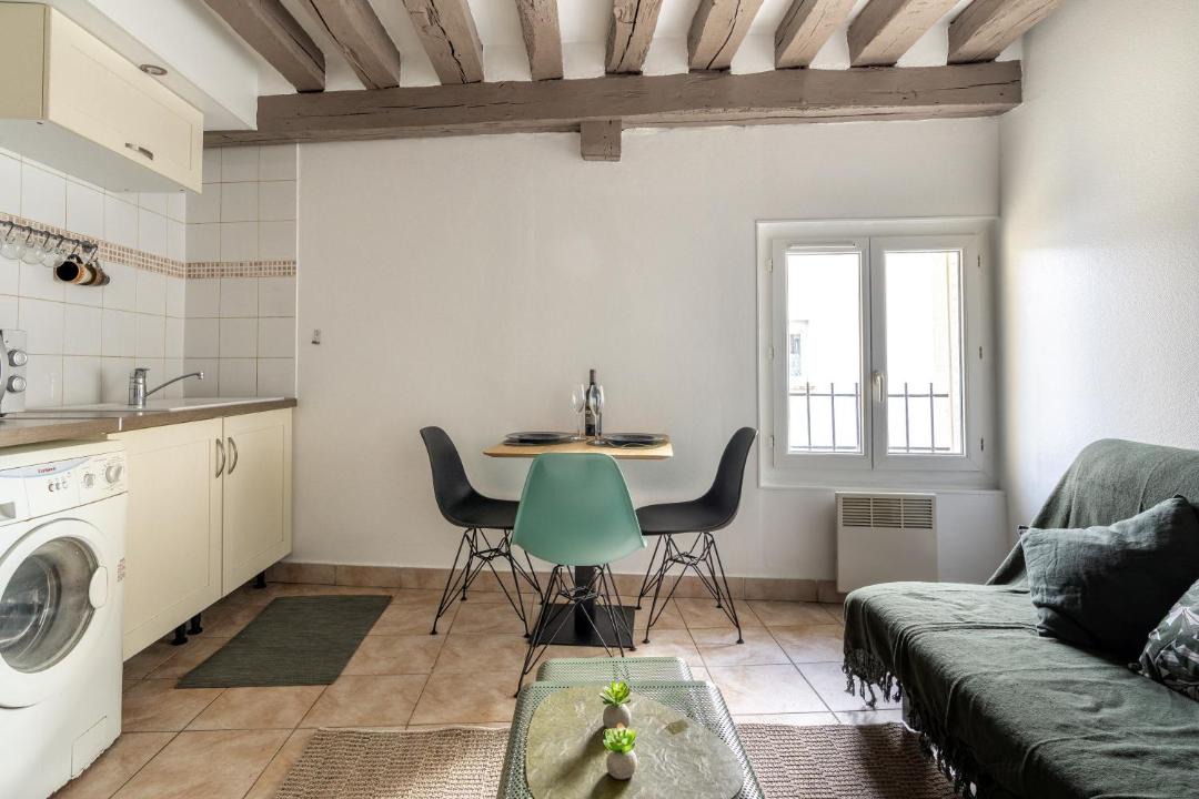 Photo of Others in Etampes