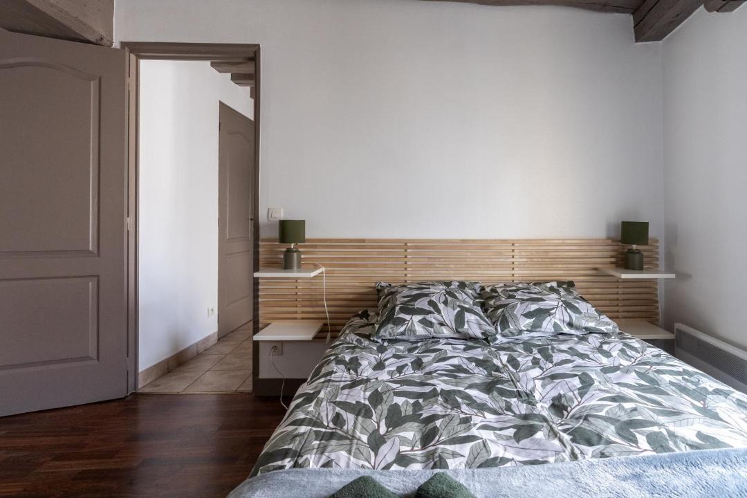 Photo of Others in Etampes