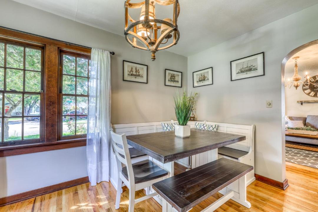 Photo of Livingroom in North End