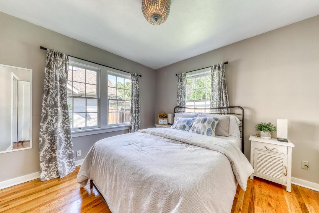 Photo of Bedroom in North End
