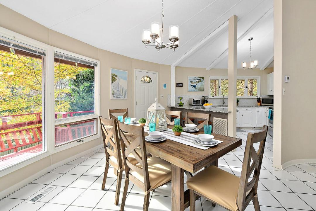 Photo of Livingroom in Ocean Pines