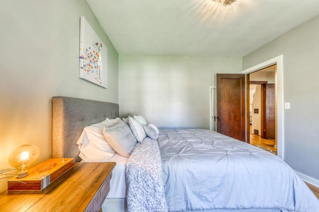 Photo of Bedroom in North End