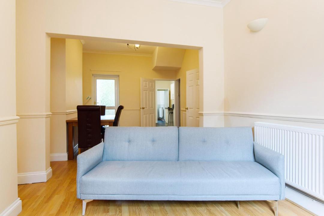 Photo of Livingroom in Newport