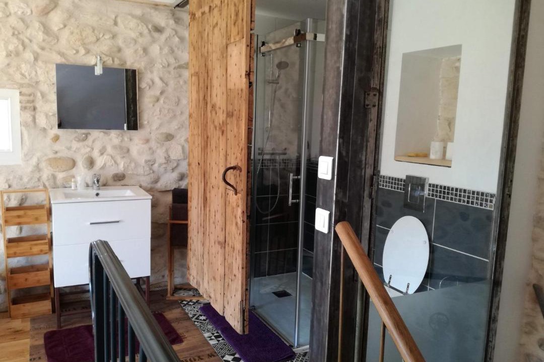 Photo of Bathroom in Saint-Just-de-Claix