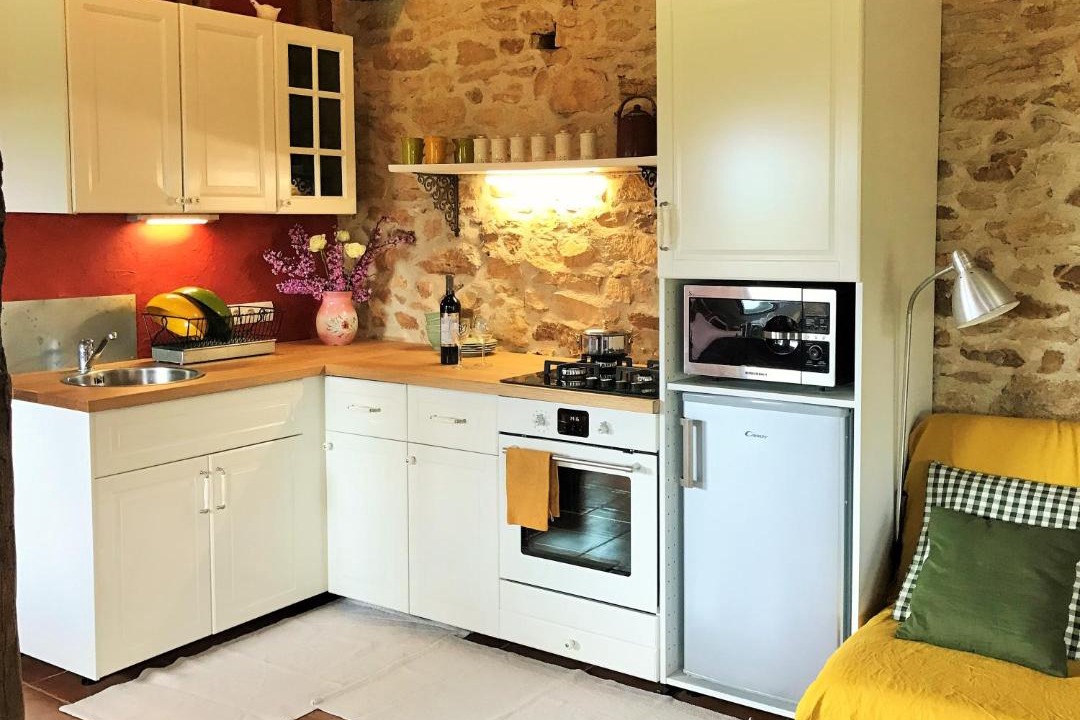 Photo of Kitchen in Frayssinet-le-Gelat