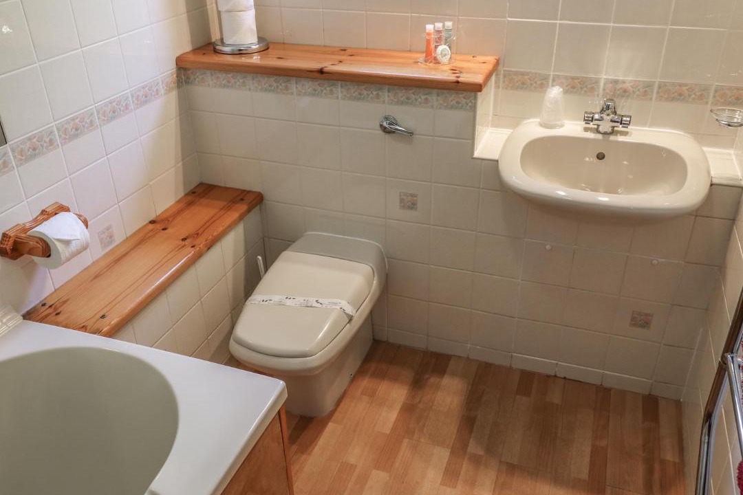 Photo of Bathroom in Waterhead