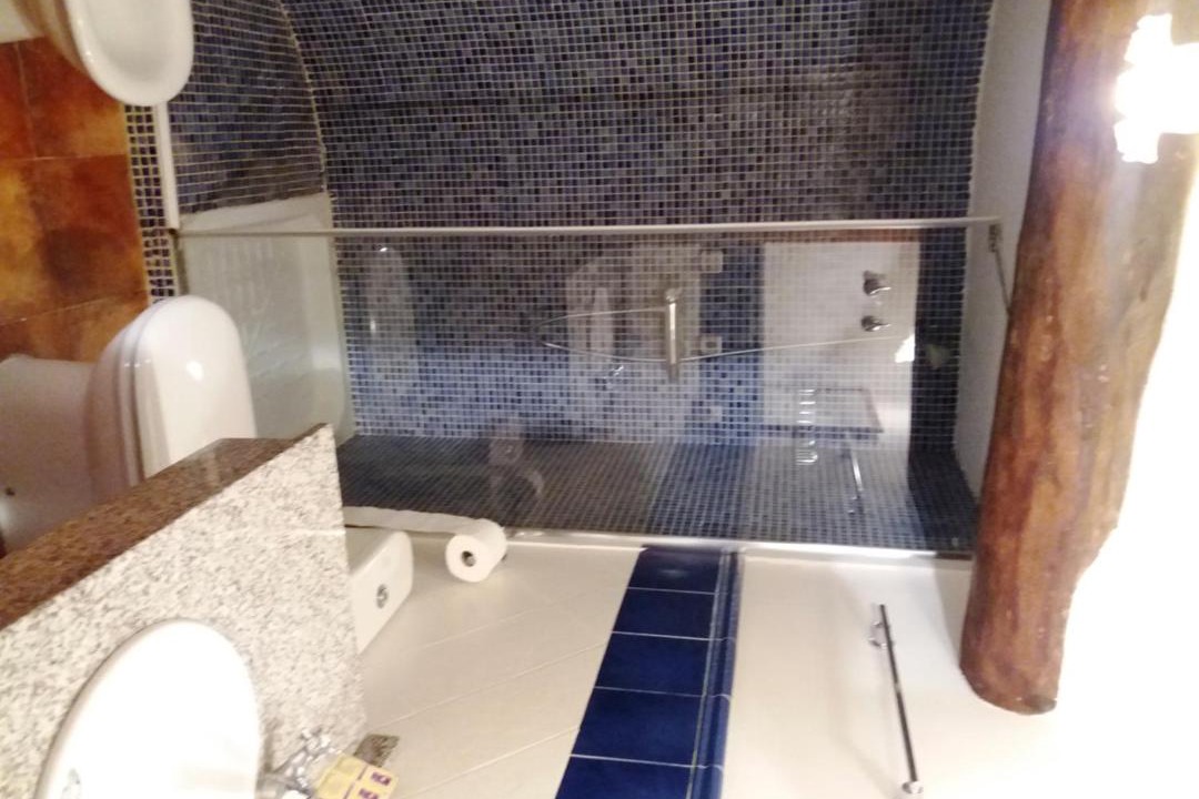 Photo of Bathroom in El Frago