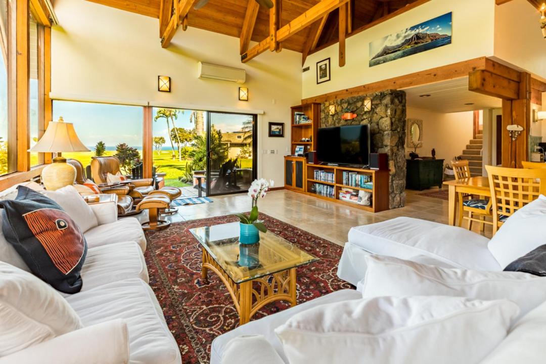 Photo of Livingroom in Princeville