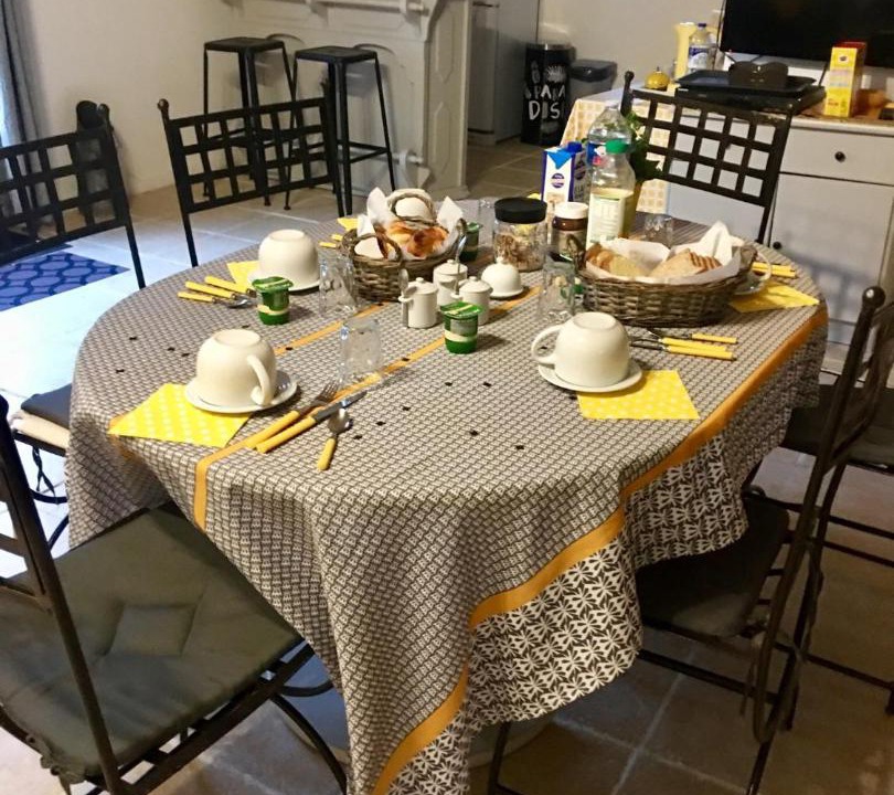 Photo of Livingroom in Nazelles-Negron