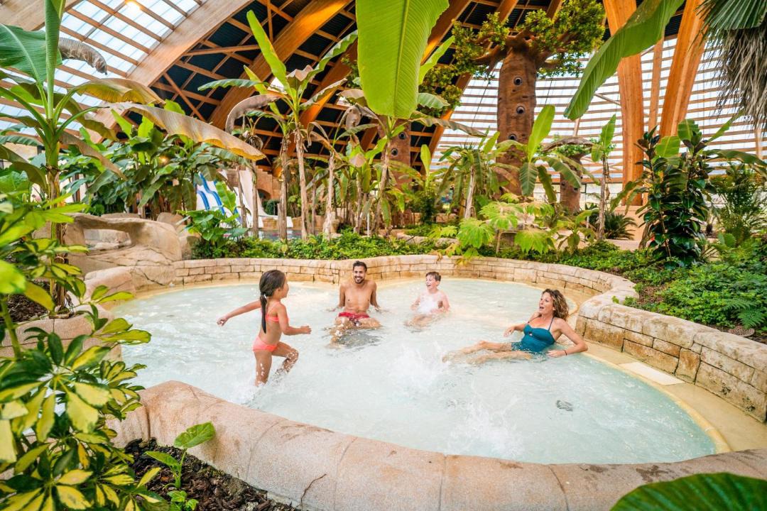 Photo of Others in Epiniac