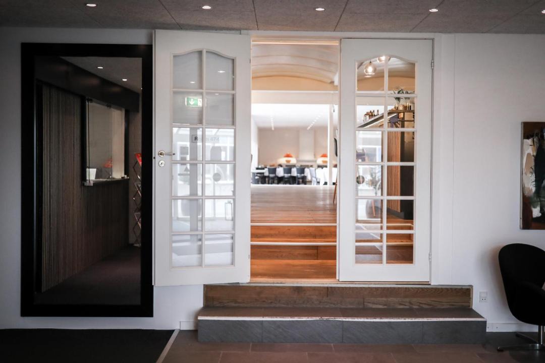 Photo of Others in Birk