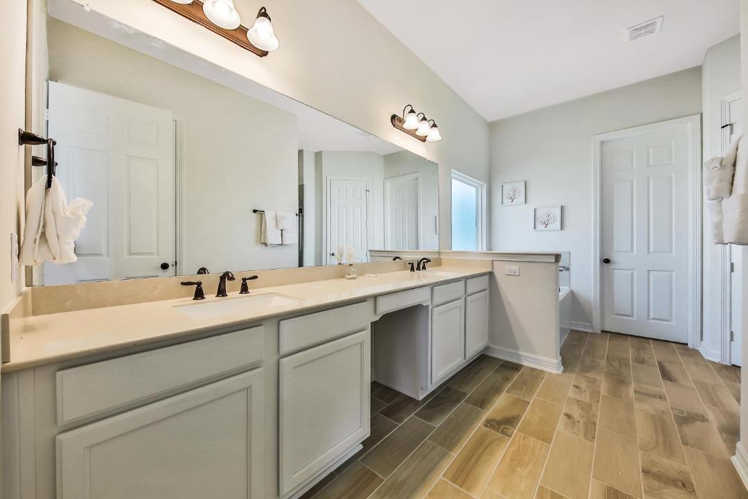 Photo of Kitchen in Lafittes Cove