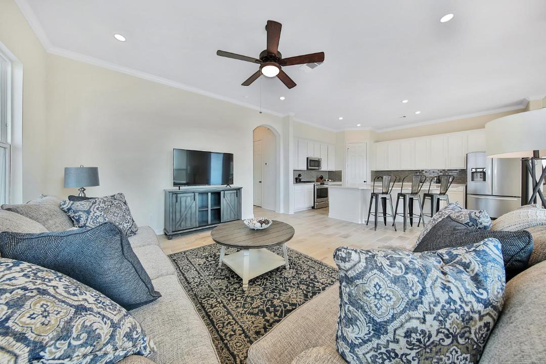 Photo of Livingroom in Lafittes Cove