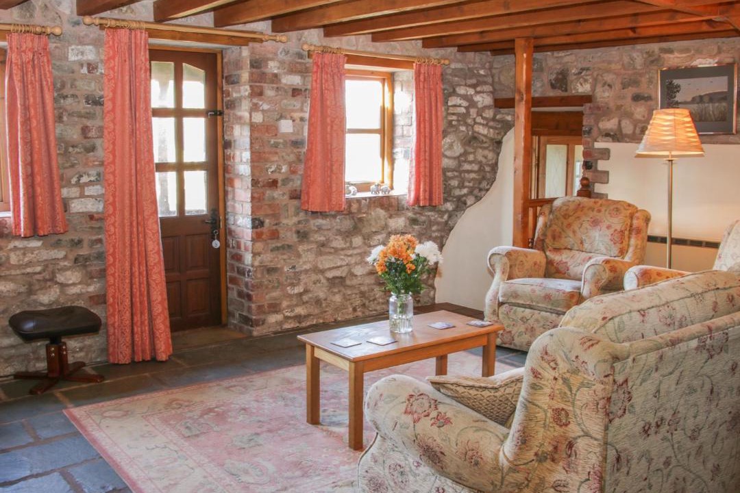 Photo of Livingroom in Bromlow