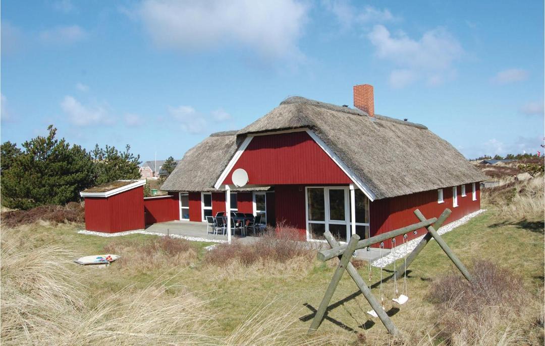 Photo of Buildings in Henne Strand